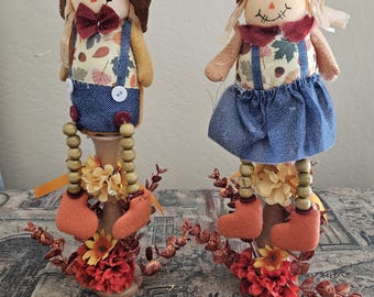 Fall Decoration - Scarecrow Figurines -  Centerpiece - Dark Hats v2
