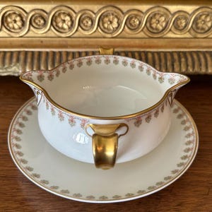 Antieke Haviland Limoges Frankrijk melkkannetje en suikerpotje set #589 – Handbeschilderd porselein met bloemenmotief en gouden rand.