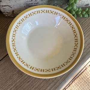 Vintage Restaurant Ware Small Bowls Set of 3, Classic Diner Style with Detail