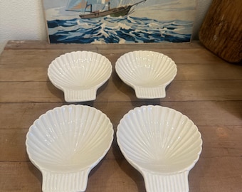 Vintage White California Pottery Shell Dishes Set of 4 | Ceramic Seashell Bowls | Coastal Beach Decor | Nautical Trinket Dish Set