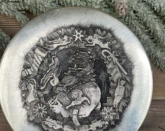Vintage Metzke Christmas Pewter Cookie Tin, Santa Wreath Design Vintage Metzke Christmas Pewter Cookie Tin, Santa Wreath Design