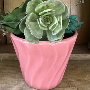 Vintage Bauer Pottery Swirl Rosa Mauve Blomkruka Nr 4 Los Angeles USA Mauve Planter California Pottery