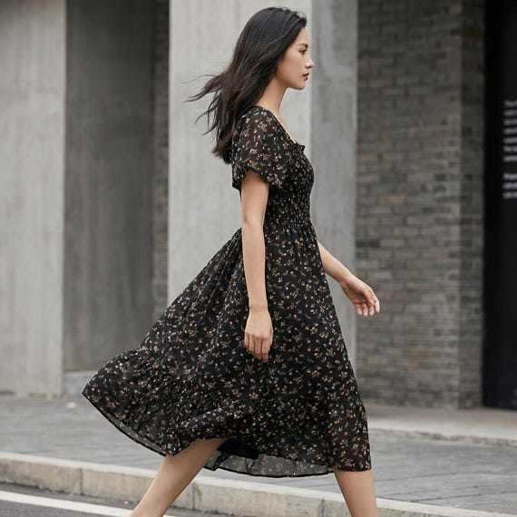 black floral chiffon midi dress Women's $64 Simply Vera Vera Wang Shirred Black Floral Chiffon Midi Dress  NWT