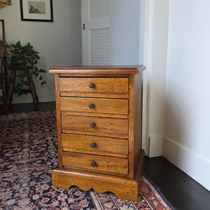 Small Antique Scalloped Chest of Drawers