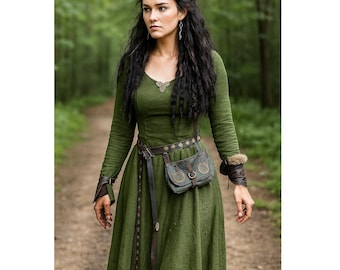 Medieval Renaissance Dress: Long Sleeve Cosplay Gown with Belt