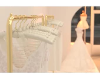 Percha de tela de lujo acolchada antideslizante para vestidos de novia y damas de honor con botones (individual)