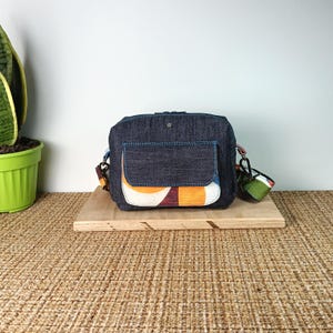 Bolso de hombro de mezclilla, estampado colorido, correa reversible, bolso para cámara hecho a mano, regalo para mujeres en Italia