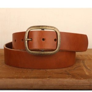Medium Tan Brown Bridle Leather belt with Brass Buckle - Leather Snap Closure Belt - Handmade in USA  - Unisex Gift