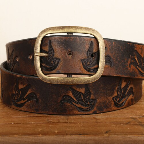 Western Embossed Leather Belt, Vintage-style Black Brown  display picture 1