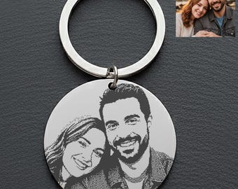 Custom Photo Engraved Stainless Steel Keychain - Personalized Gift for Him/Her, Couples, Anniversaries, Memorial