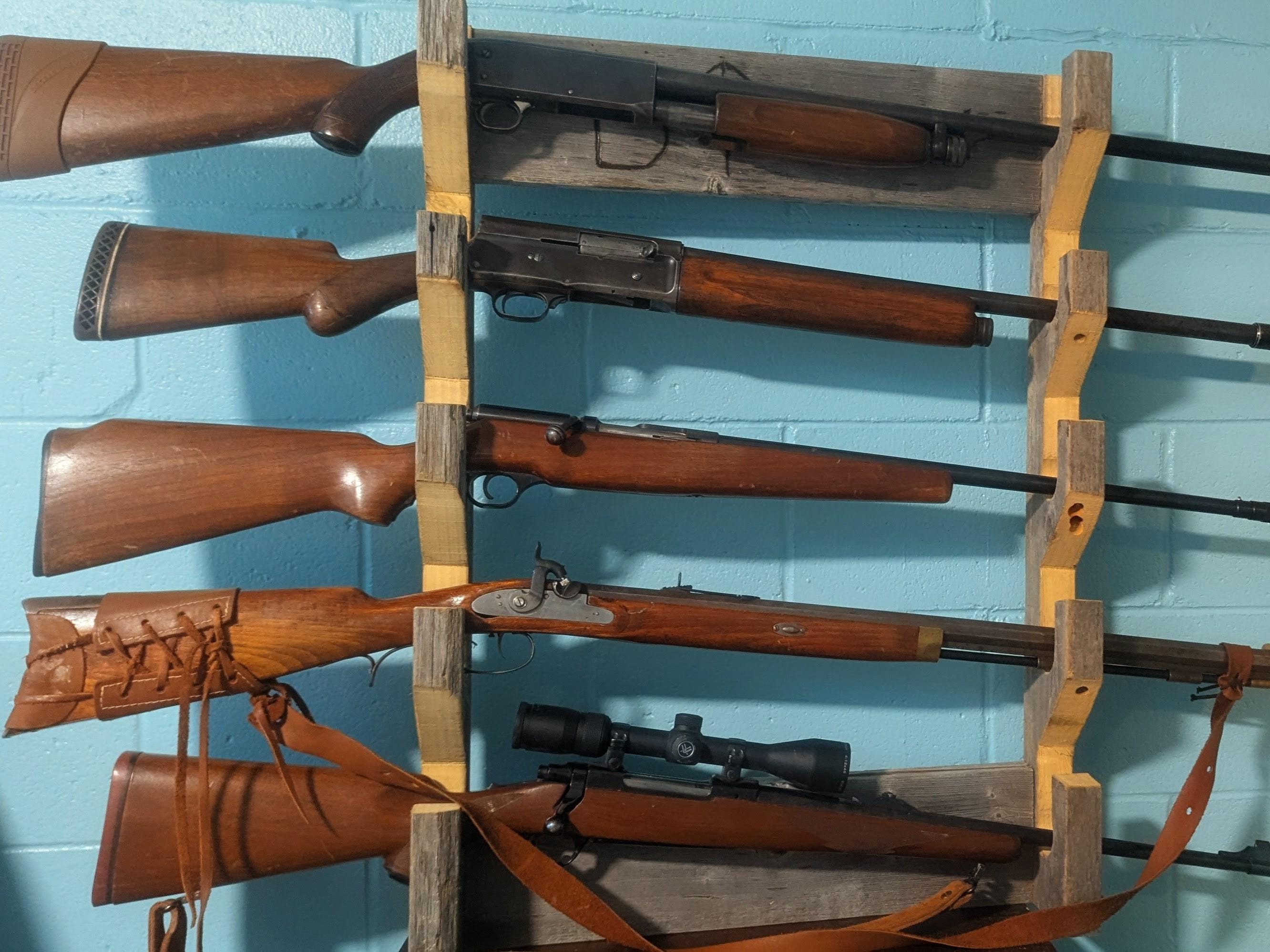 Wooden rifle rack - Etsy 日本