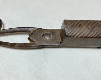 Antique 1700s Georgian wrought iron Candle Snuffer Wick Trimmer Scissors striker