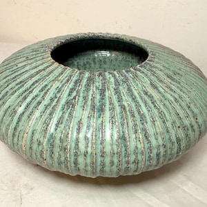 Vintage American signed Ed Thompson ribbed green verdigris pottery vase bowl