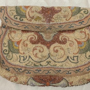 Bolso de mano antiguo victoriano del siglo XIX hecho a mano con bordado de microcuentas