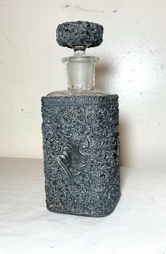 antique ornate reticulated perfume cologne metal g