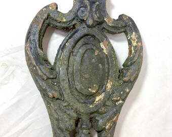 Large antique ornate 19th century cast iron architectural salvage C pillar post