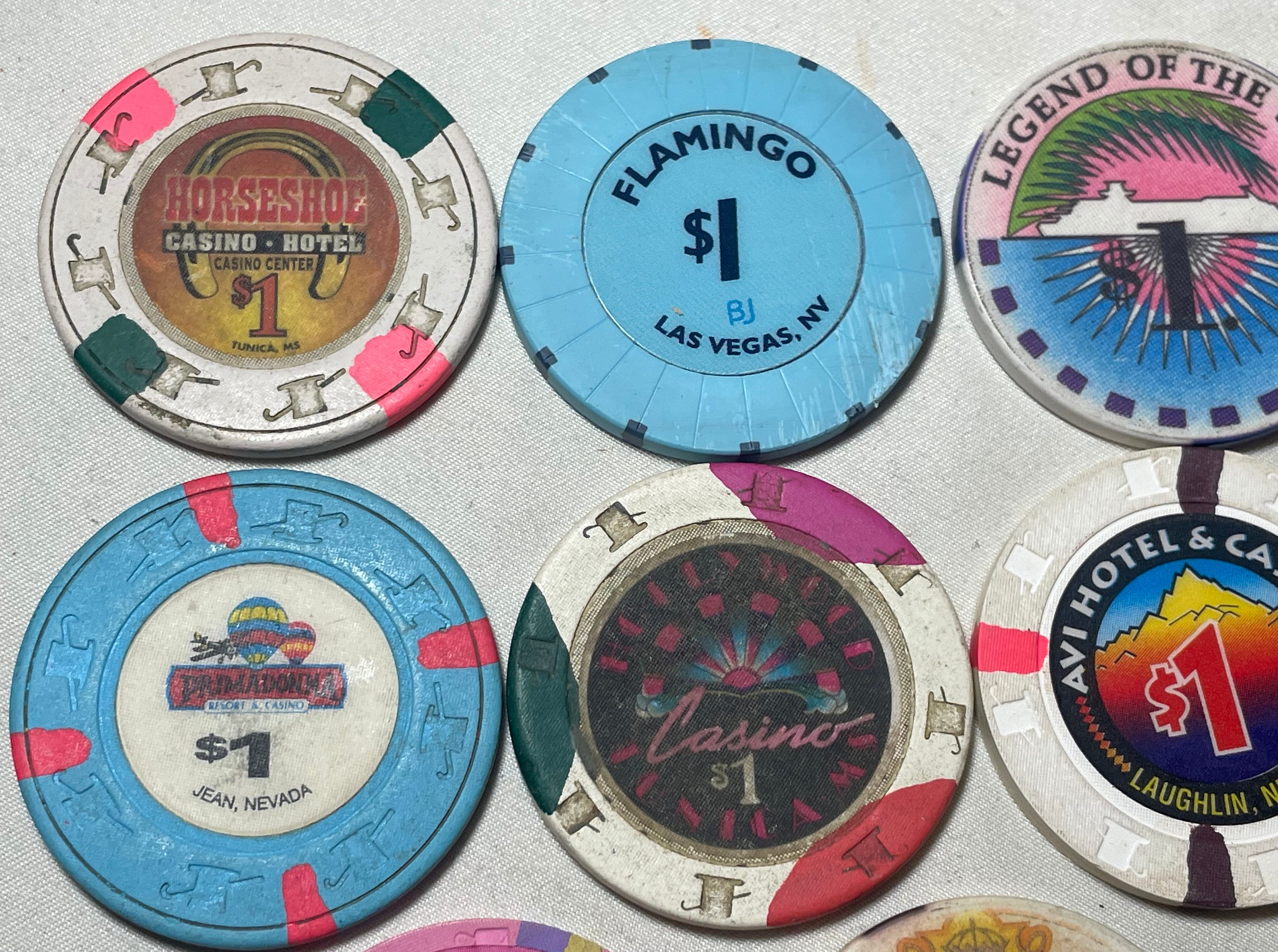 8 Vintage Casino One Dollar 1 Casino Poker Chip Flamingo Horseshoe Avi ...