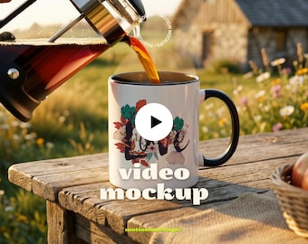 Mok Video Mockup Photoshop, geanimeerde 11oz koffiemok op het zonnige platteland van de boerderij, digitale download (PSD + MP4)