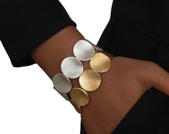 Pulsera de plata de ley con disco martillado, brazalete delicado