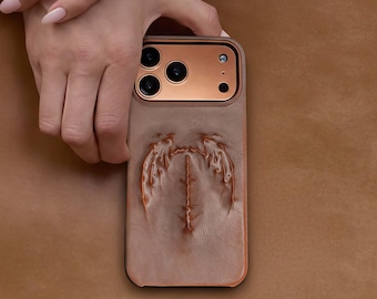 Funda de piel con relieve 3D para iPhone, diseño gótico de alas de murciélago