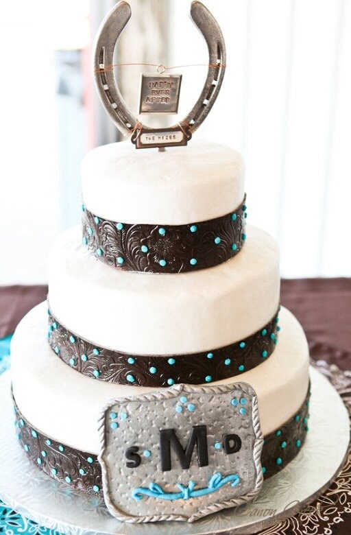 Horseshoe Wedding Cake topper personalized, ranch wedding, custom cak…