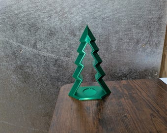 Geometric Christmas Tree With Tea Light