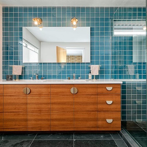 Mid-Century Modern Walnut Vanity with Toe Kick – Custom Bathroom Cabinet by Monke Haus