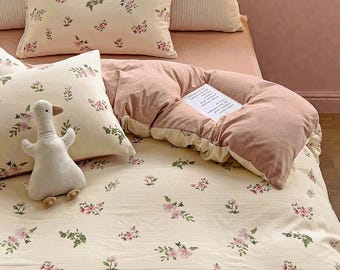 Double-Layer Gauze Cartoon Cotton Bedding Set | 4-Piece Washed Cotton Duvet Cover & Bed Sheet | Soft Breathable Student Dormitory Bed Set