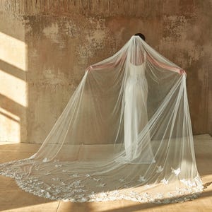 Chantilly Lace Cathedral Veil | Quiet Luxury Bridal | Elopement Accessory