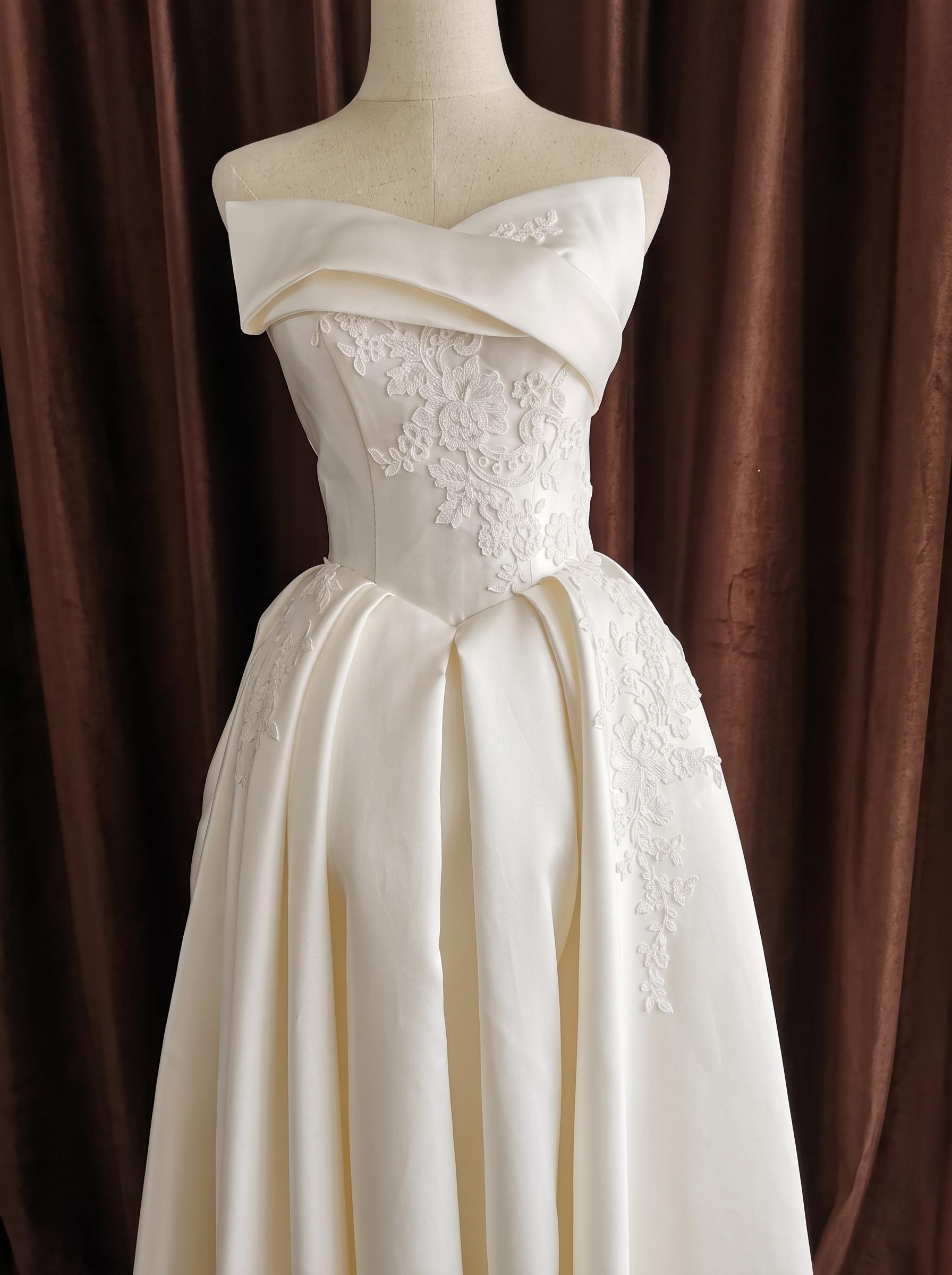 Vera Wang Halter Dress