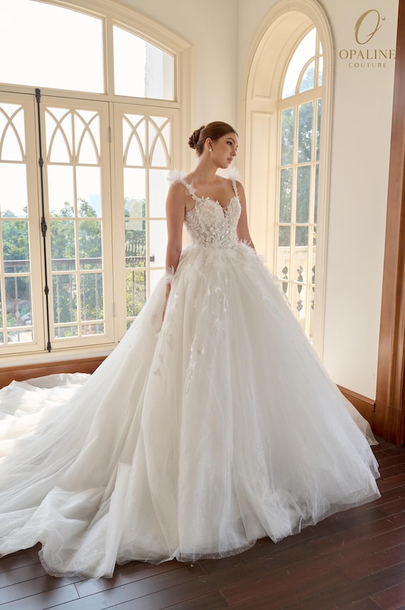Sparkle Tulle Ball Gown | 3D Floral Corset Wedding Dress | Fairytale Princess Cathedral Train Bridal