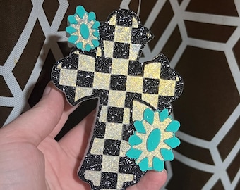 Checkered Cross Conch Freshie