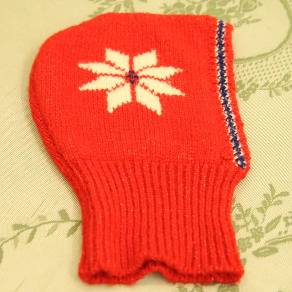 Abrace a elegância nórdica: Balaclava vintage de designer com estampa de floco de neve Fair Isle.
