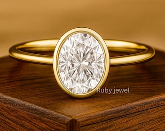 Oval Cut Moissanit Diamant Ring, Lünette Set Verlobungsring, 14K Gelbgold Solitär Ehering für Frauen
