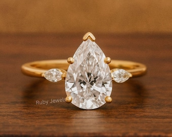 Drei Stein Moissanite Verlobungsring, 14K / 18K Gold mit seitlichem Stein, Birnen Diamant Ring, 3 Stein Hochzeitsgeschenk,