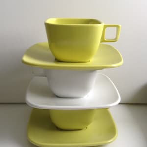 3 Brookpark Melmac Cup & Saucer Sets. Vintage 1950. Lime Green and White. Modern, Mid century. 6 piece, Plastic. image 1