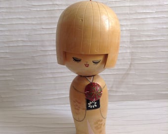 Vintage Kokeshi Doll.  Bobblehead Made in Japan.