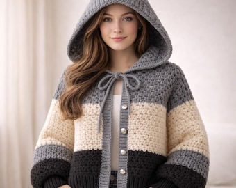 Gehäkelte Strickjacke mit Kapuze Handmade | Gemütlicher Häkel Hoodie | Häkeljacke vorne | Winter Kleidung häkeln