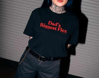 T-shirt oversize da donna Dad's Biggest Flex, maglietta nera e bianca, cotone biologico premium