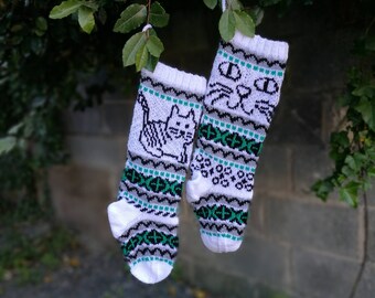 Cat Christmas Stockings Knitting Pattern, Christmas Cat Pattern, Cat Santa Sock, FairIsle Cat, Knitting pattern cat, PDF pattern