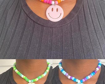 Kandi pärlhalsband
