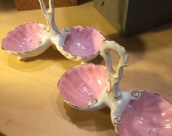 Pair of beautiful elegant Edwardian salts