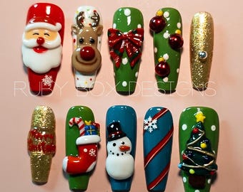 Uñas postizas navideñas 3D: Papá Noel, reno, muñeco de nieve y árbol de Navidad / Juego de uñas festivas hechas a mano
