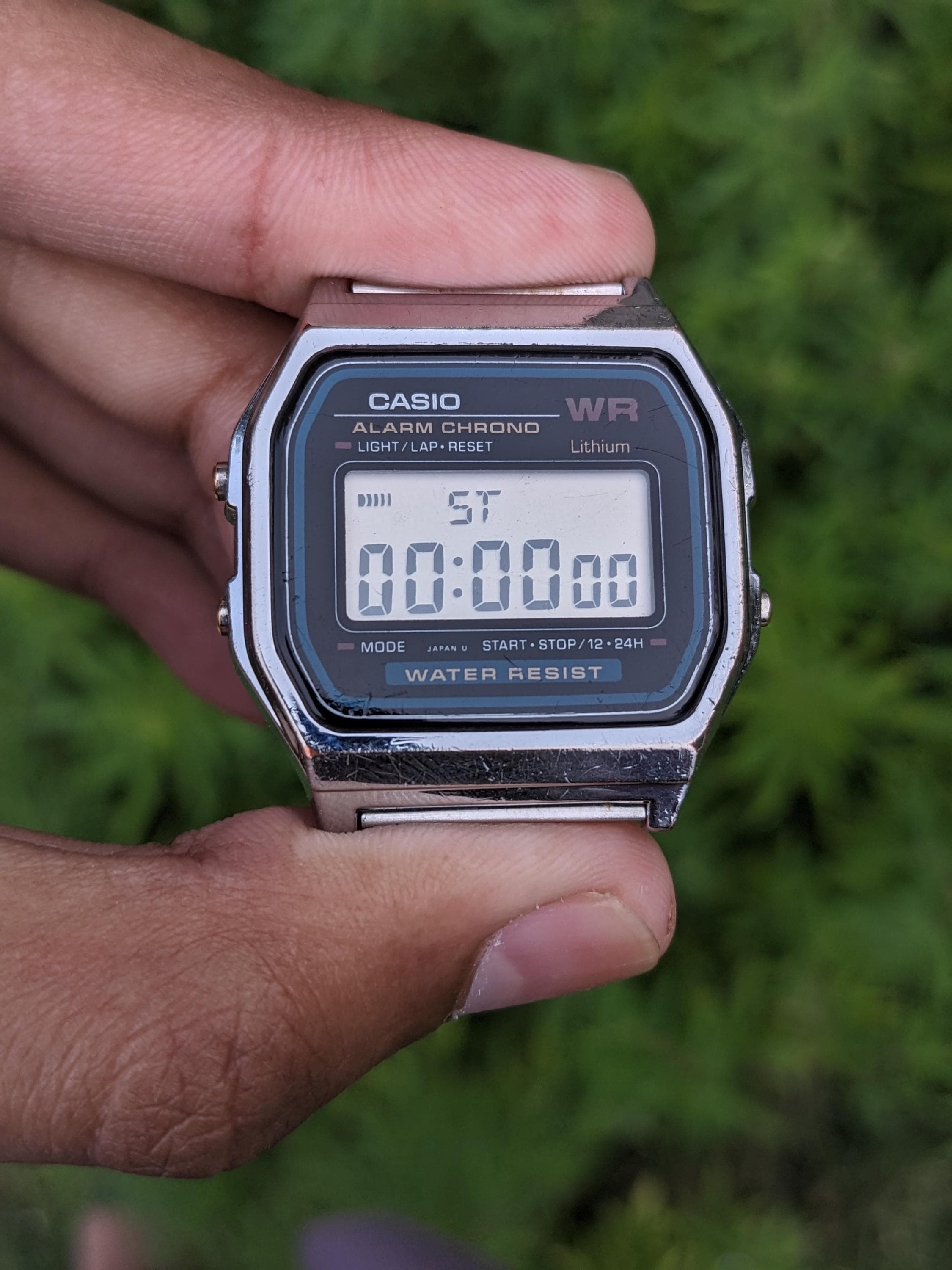 ビンテージ Casio A159w デジタルウォッチ アラーム クロノ リチウム