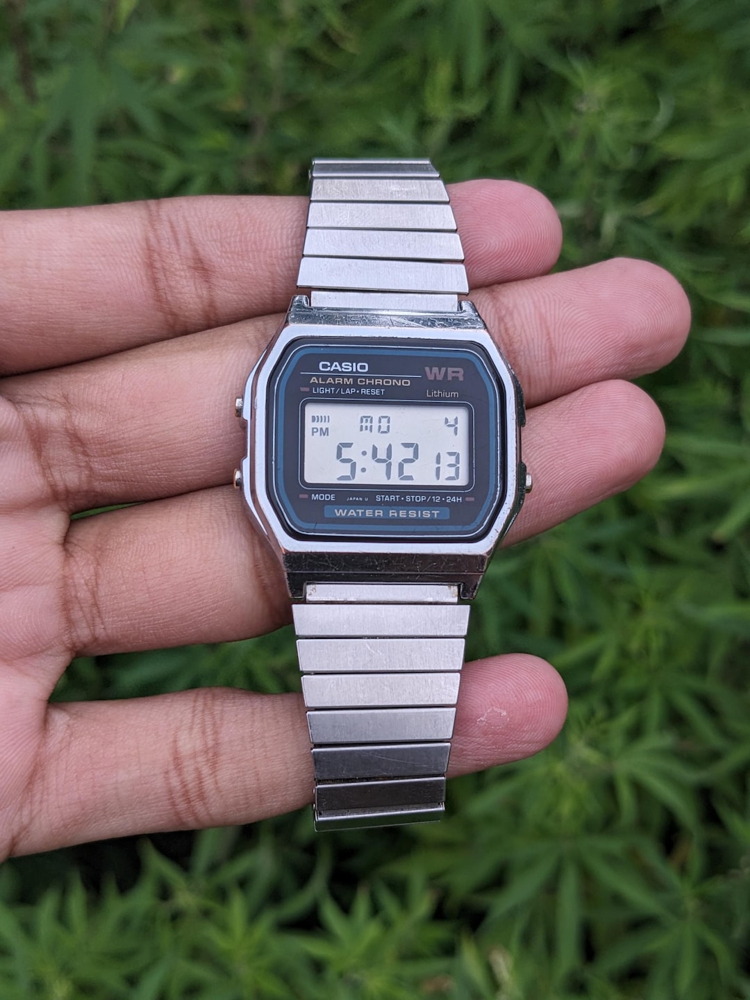 ビンテージ Casio A159w デジタルウォッチ アラーム クロノ リチウム