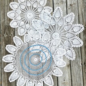 Choose Doilies White Pineapple Design Medium to Large Vintage Handmade Crochet—Sizes in Details