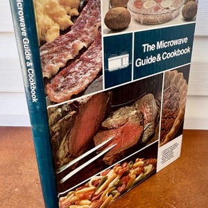 Vintage General Electric Microwave Guide and Cookbook, 1979, Microwave Cooking, Microwave Recipes, Hardcover Book