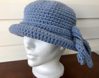 Women's Blue Crocheted Hat Cloche Style Hat with Rolled Brim Vintage Hand Made Chunky Stitch Winter Hat