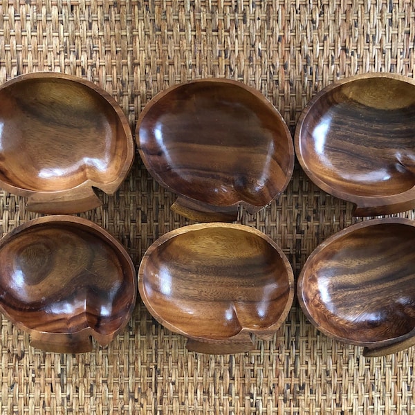 Tiki Style Monkey Pod Wooden Salad Bowls, Set of 6 Vintage Mid Century Snack Bowls 6.5“