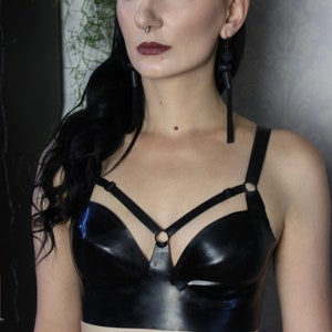 Latex harness bra with adjustable straps